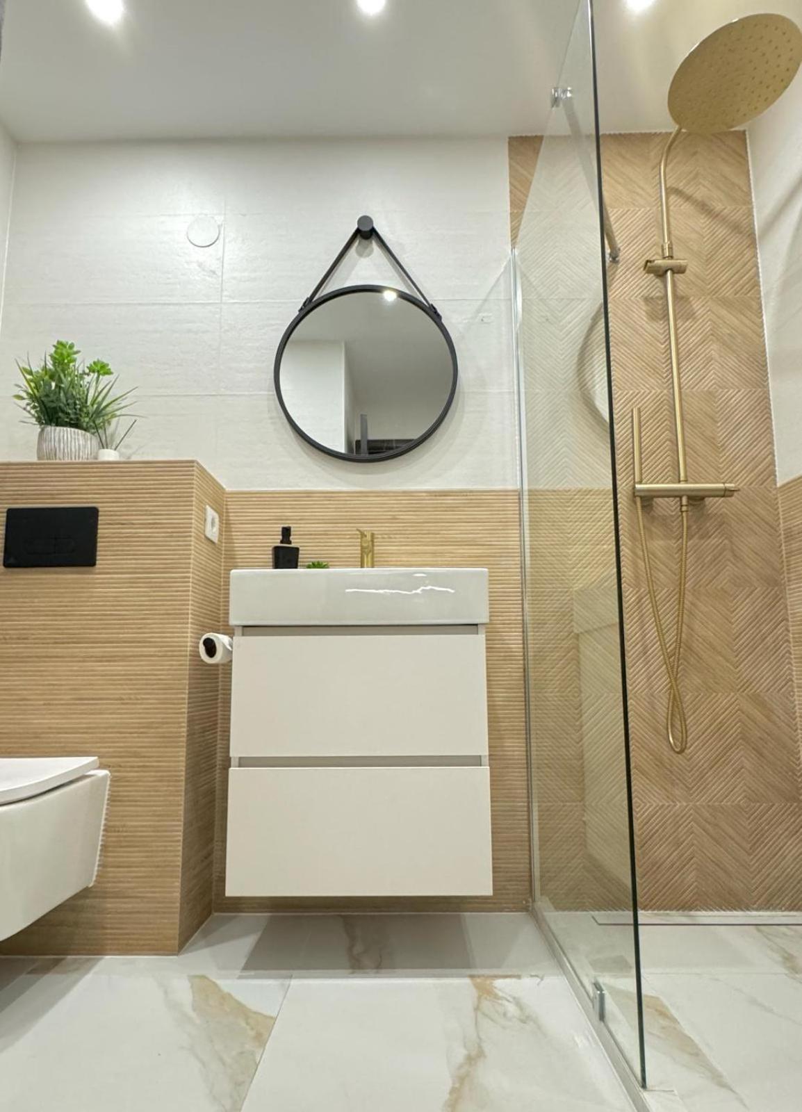 شقة Hipnautic Vibes 1Br Apt W-Poolocean View Near Aqualand, Wifi, Netflix, Free Parking, 2 Pools Access أذيخي المظهر الخارجي الصورة